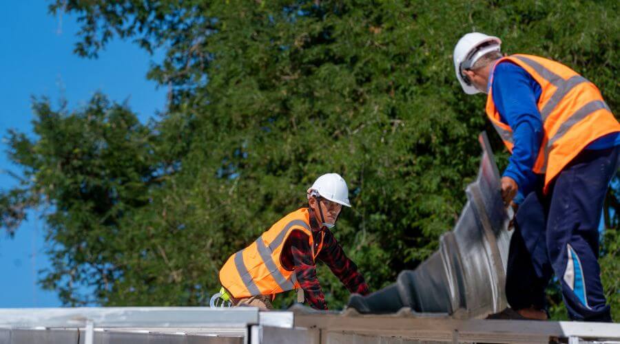 Expert top industrial roofings services in Ironton, OH